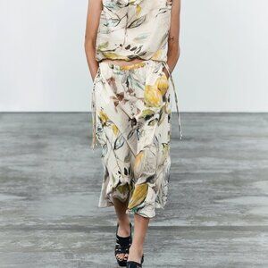 Zara Lemon Printed Midi Skirt - Size Small